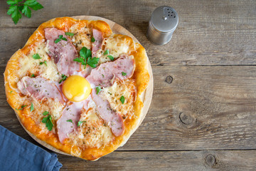 Pizza Carbonara