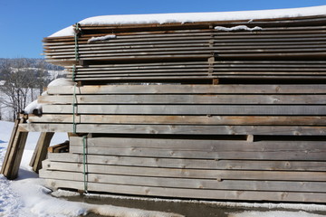 stored timber, gelagertes Bauholz