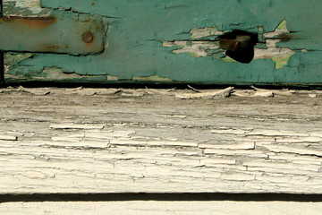 Paint rests on old Wood, Farbanstrichreste auf altem Holz, abgeblätterte Farbe