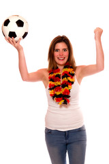 Junge Frau mit Fußball 