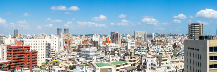 Fototapeta premium Naha pejzażu miejskiego panorama, Okinawa, Japonia