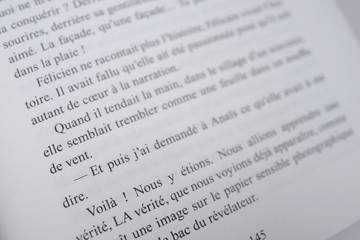 livre flou arrière plan