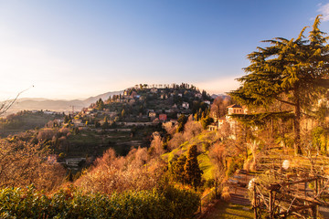 Obraz premium colorful sunset in Bergamo