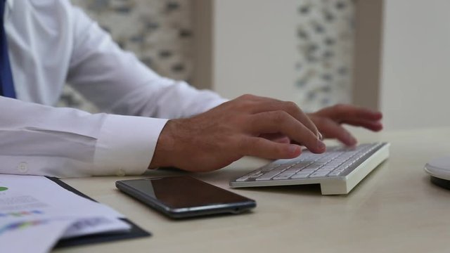 Computer keyboard writing business