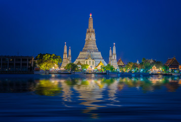 Naklejka premium Wat Arun temple