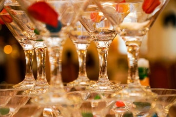 pyramid from glasses of champagne on wedding party