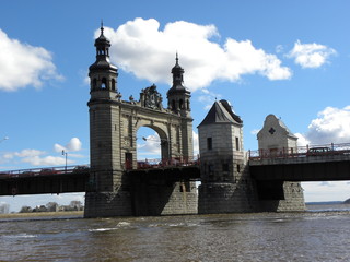 THE BRIDGE OF QUEEN LOUISE ACROSS THE RIVER NEMAN