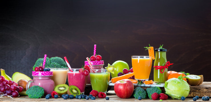 Smoothie aus Obst und Gem&uuml;se - Di&auml;t - Fasten - Detox