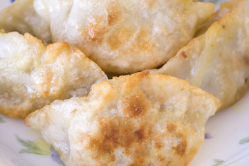 焼き餃子