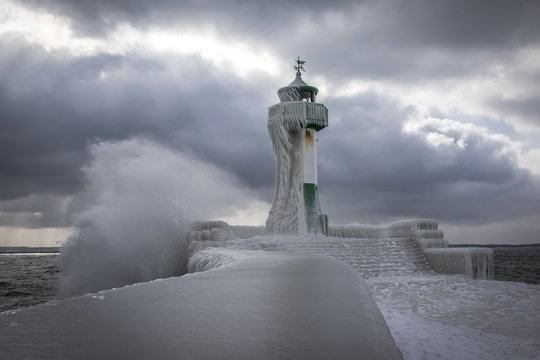 Eissturm am Sassnitzer Leuchtturm