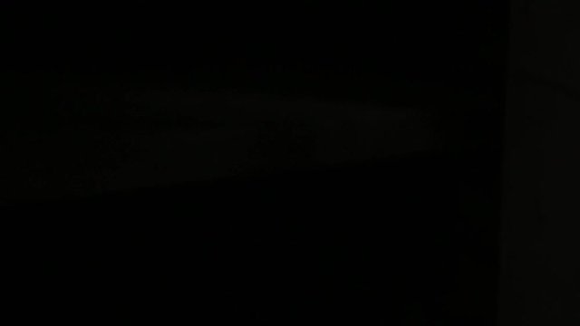 Opening and closing a safe with handle