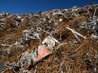 Obraz premium スクラップの山