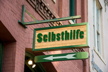 Obraz premium Schild 277 - Selbsthilfe