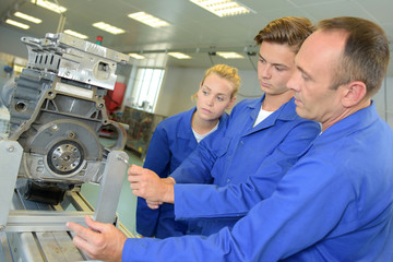 Apprentice adjusting machinery