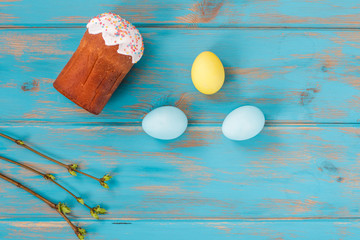 Easter cake and Easter eggs (traditional decoration and attributes). Happy easter!