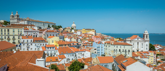 Fototapeta na wymiar Panorama in Lisbon from the 