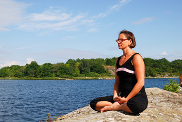 Fototapeta na wymiar Woman yoga meditation