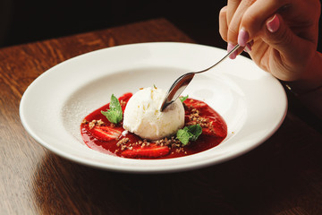 Fototapety na wymiar - Fototapeta24.pl