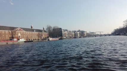 travel on amsterdam