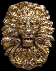 Obraz premium golden lion on black background, vintage object symbol of power