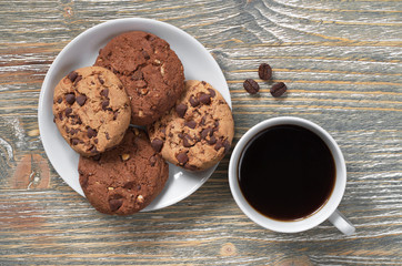 Coffee and chocolate chip cookies