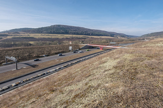 Autobahn A4 aus Richtung Osten vor der Einfahrt in den Jagdbergtunnel