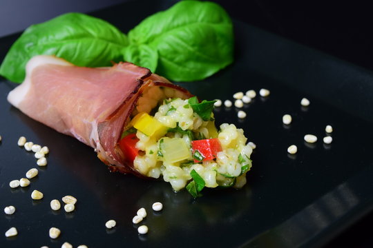 Graupensalat mit ger&auml;uchertem Schinken