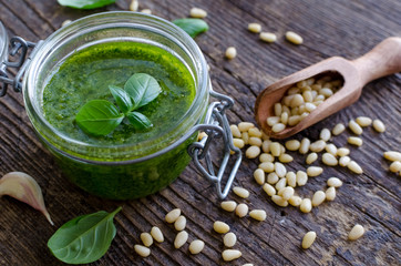 Pesto genovese sauce