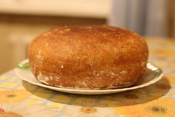 fresh bread on the plate