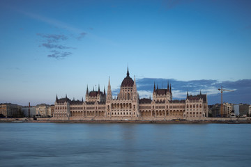 Fototapeta na wymiar Wide shot of the Hungarian Parliament at twilight