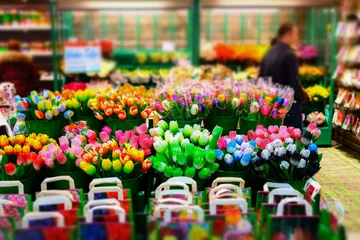 Fotobehang Bloemenwinkel Assortiment mooie bloemen in de winkel