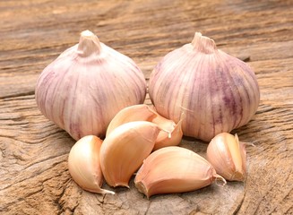  Garlic on a old wooden background