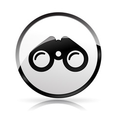 binoculars icon on white background
