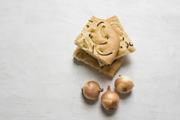 foccacia onions food oil