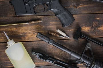 automatic rifle cleaning