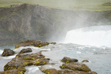 Landschaft rund um den Goðafoss - Wasserfall in Nord-Island
