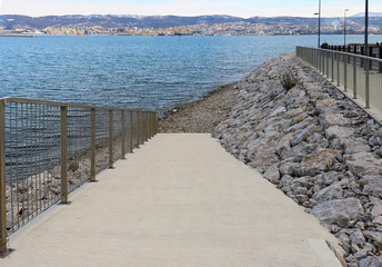 Fototapeta na wymiar Seaside coast path