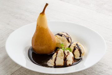 delicious poached pear dessert