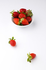 fresh strawberries in bowl
