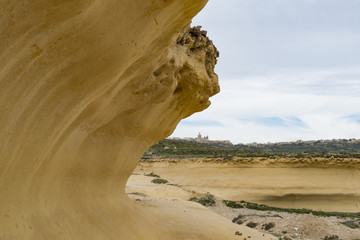 bizarre Felsformationen iim Norden Gozos, Malta