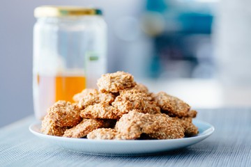 Delicious homemade sesame honey cookies