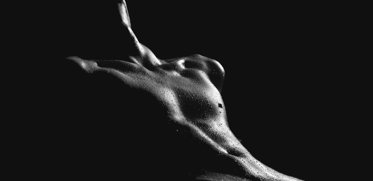 Men's chest and abdomen