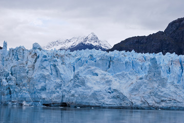 Fototapeta na wymiar Glacier Mountains