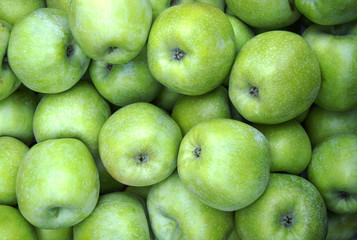 A lot of green apples