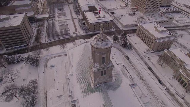Nashville Snow- building with flags slow move