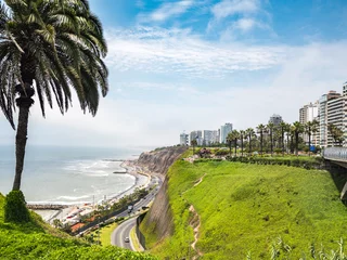 Kussenhoes View of la Costa Verde coast in Lima © stbaus7