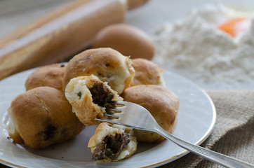 Traditional Turkish pastry filled with minced meat