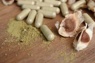 Moringa capsules with dried