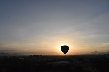 Balloon sunset