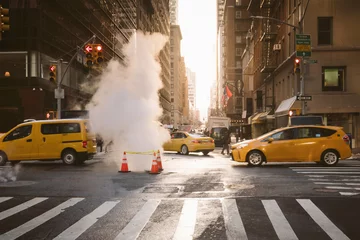 Foto op Plexiglas New York taxi Manhattan ochtend zonsopgang uitzicht met gele taxi& 39 s